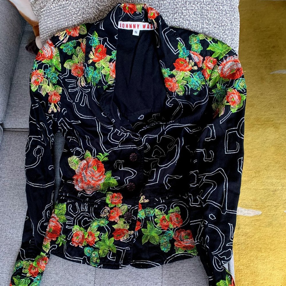 Johnny Was Embroidered Floral Embroidery Cropped Jacket